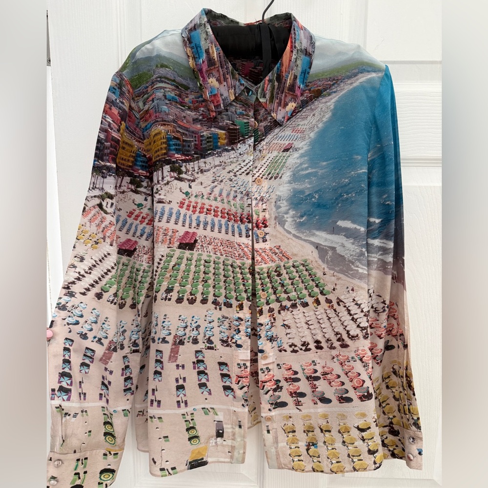 Alice + Olivia Beach Print Shirt